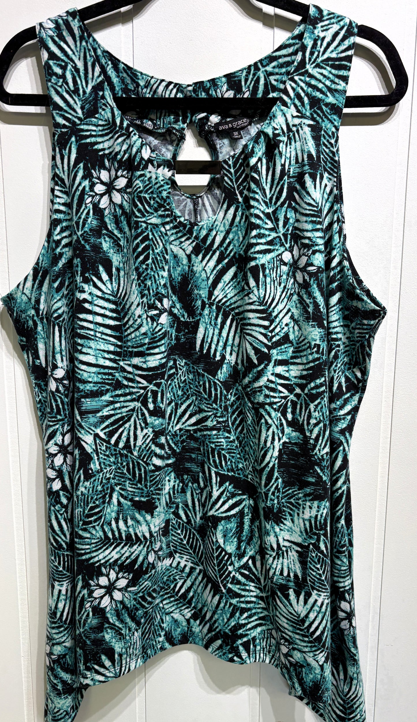 Ava & Grace Leaf Print Blouse