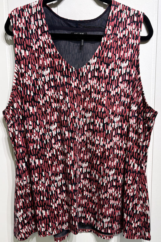 Nic+Zoe Knit Abstract Blouse