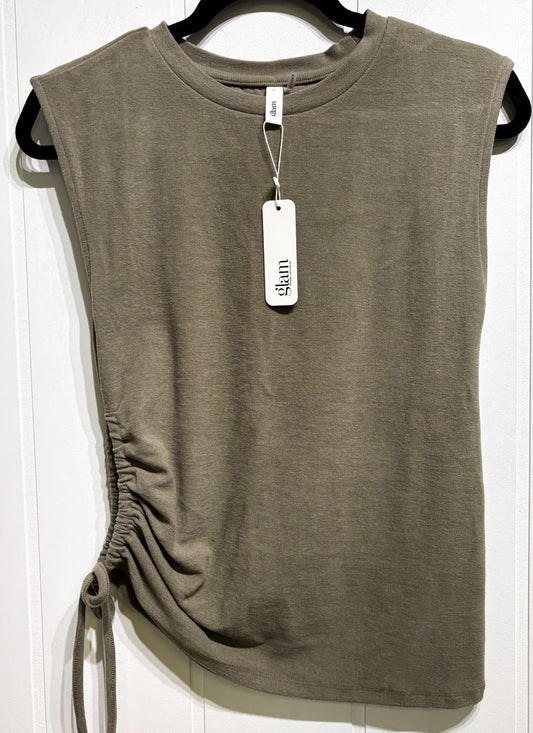 Sleeveless Cutout Knit Top