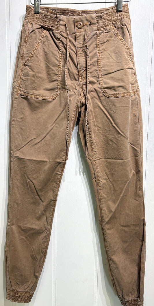 AE Cargo Joggers