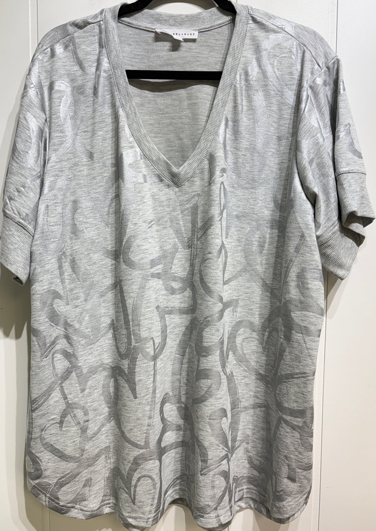 Jane & Delancey Heart Sweater Tee