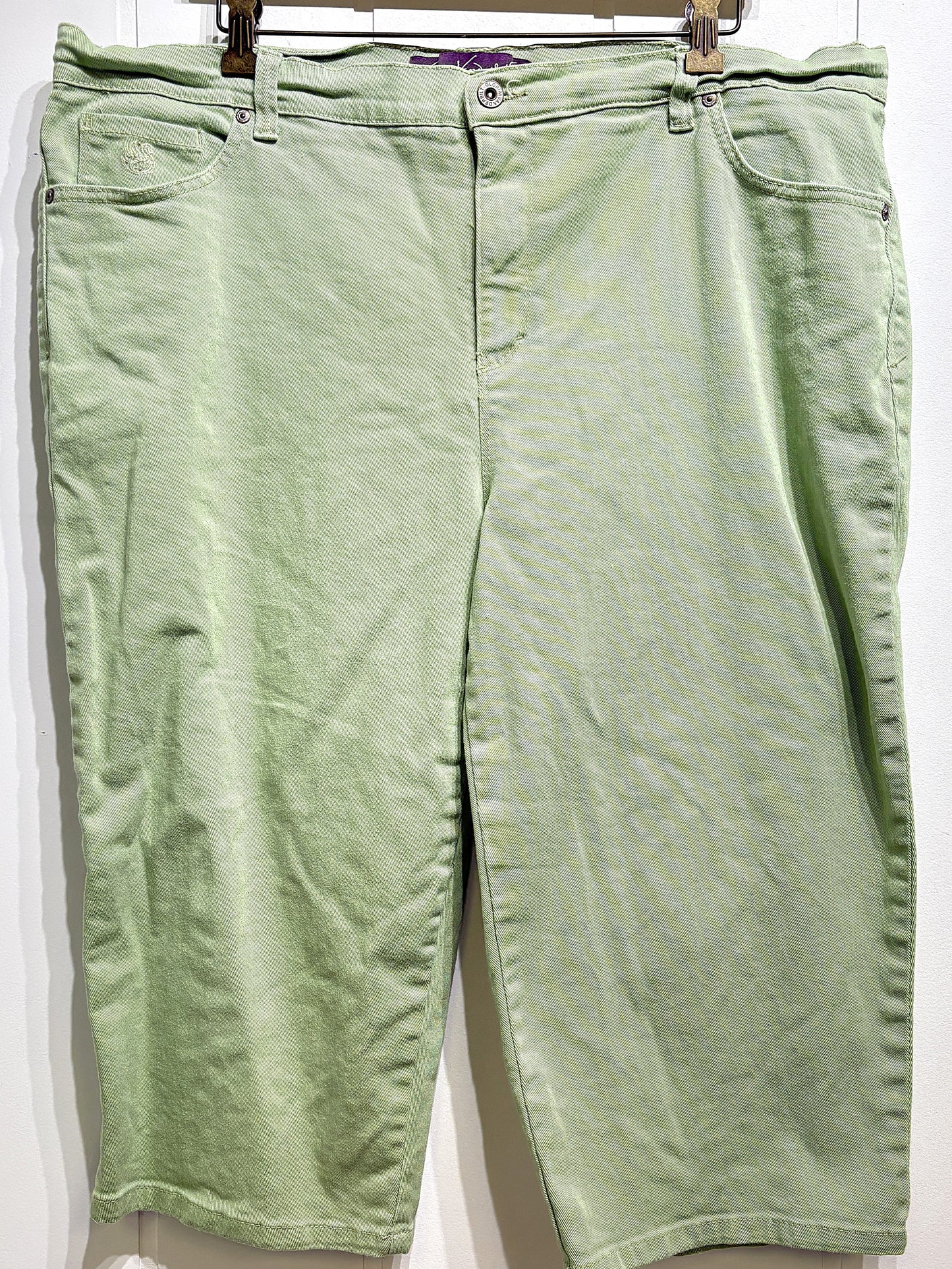 Gloria Vanderbilt Denim Capris
