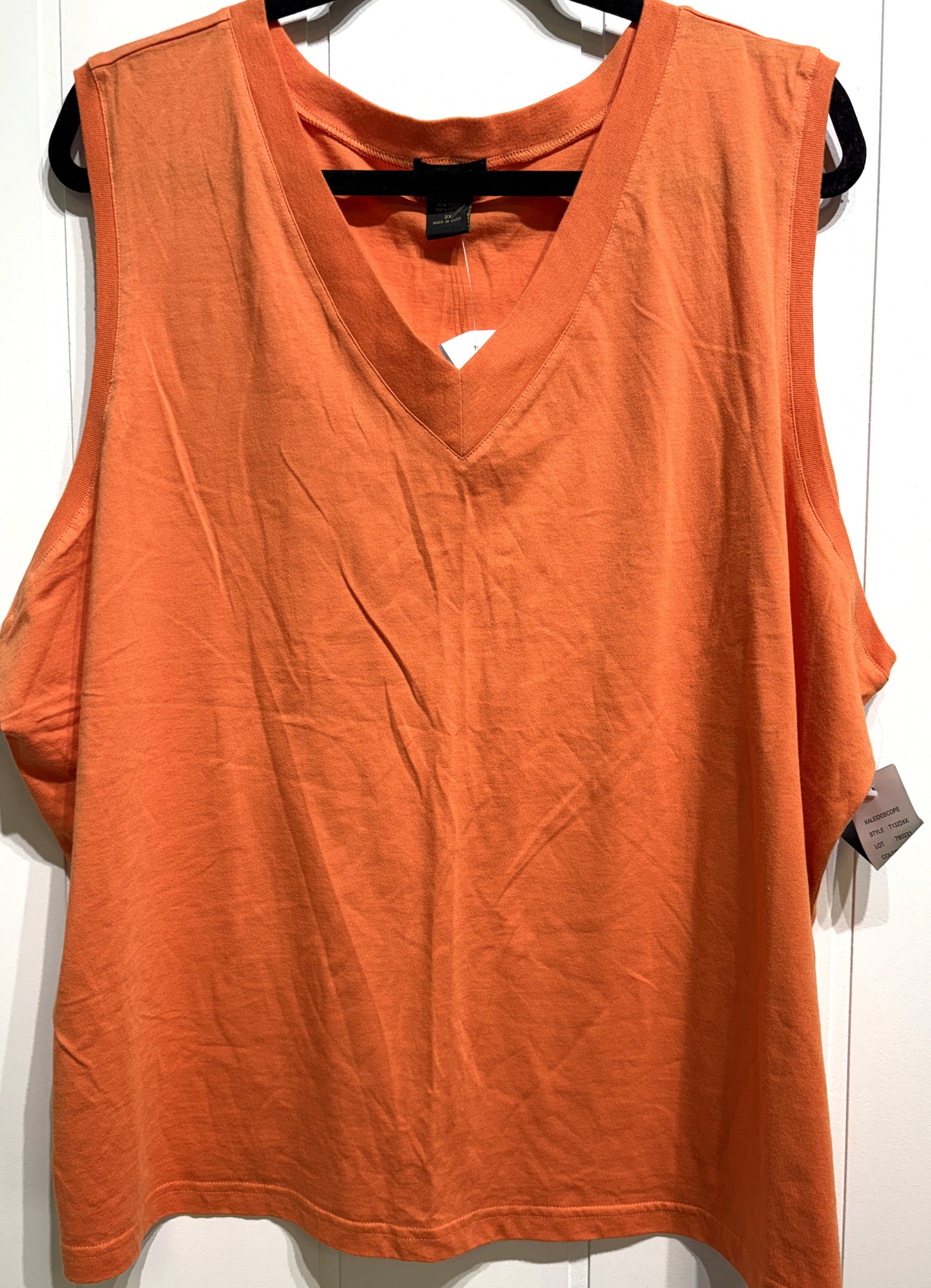 ELCC V-cut Knit Tank