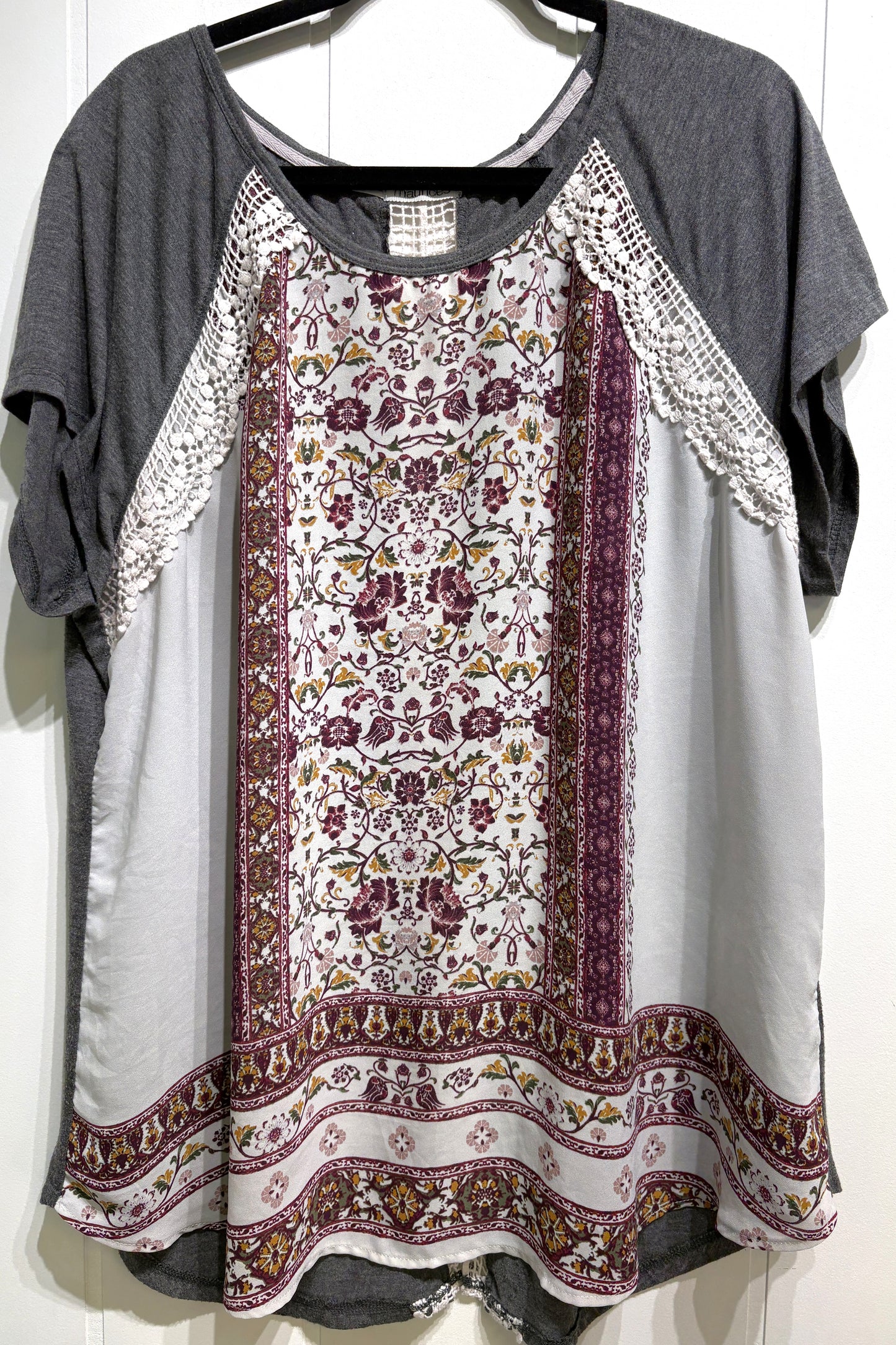 Maurices SS Tops w/Lace Detail