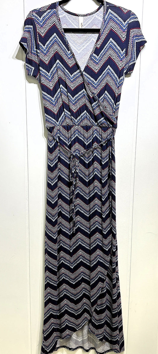 Chevron Print Maxi Dress w/Tie