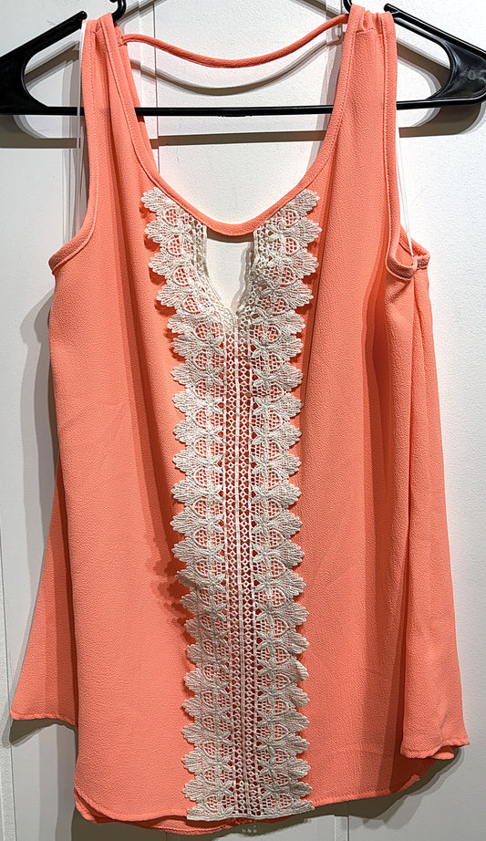 Alya Tank Top w/Lace Detail