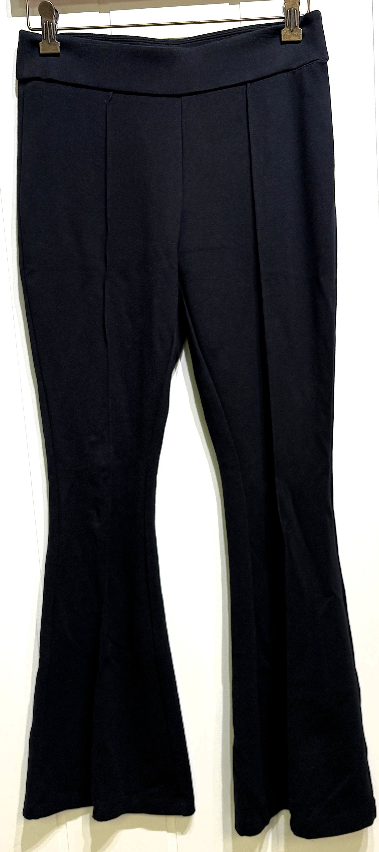 Cato Bell-bottom Knit Pants
