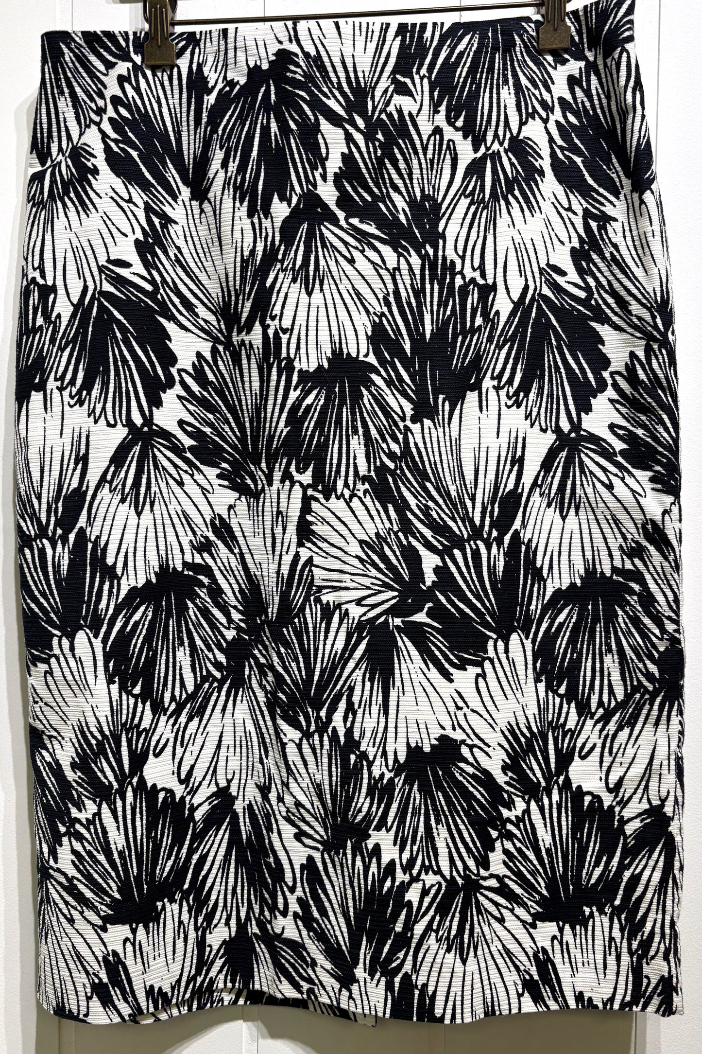Ann Taylor Patterned Pencil Skirt