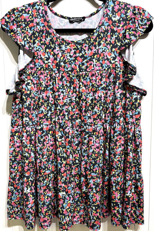 Heimish U.S.A Geo. Ruffle Top