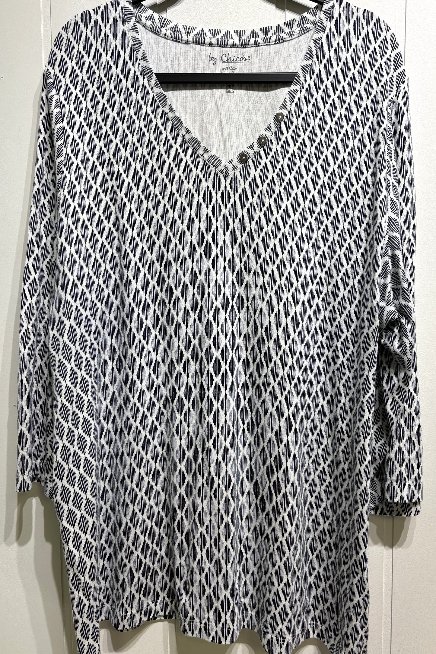 Chico's Diamond Print Top