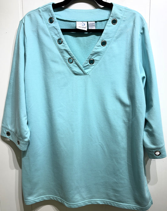 iActive Top w/Metal Circle Details