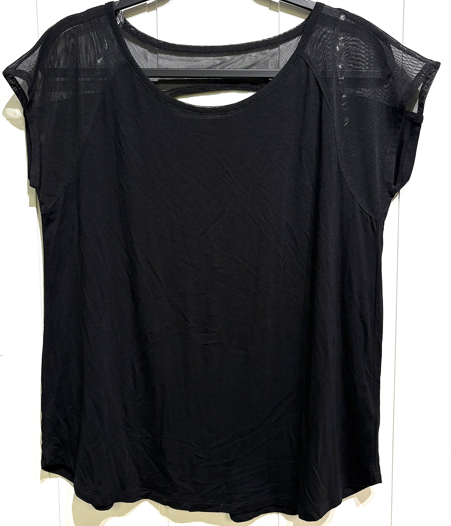 Tahari SS Knit Top w/Mesh Sleeves
