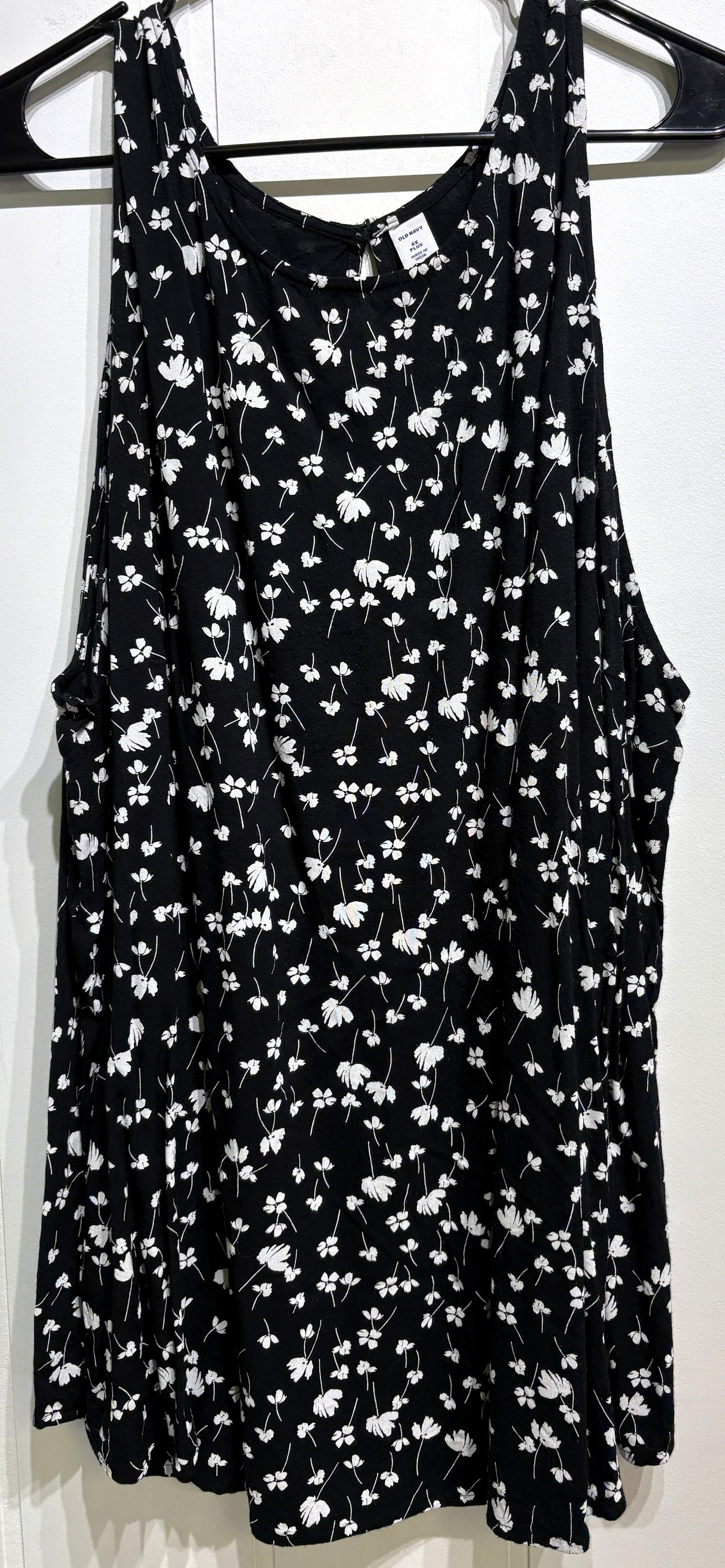 Old Navy Floral Print Blouse