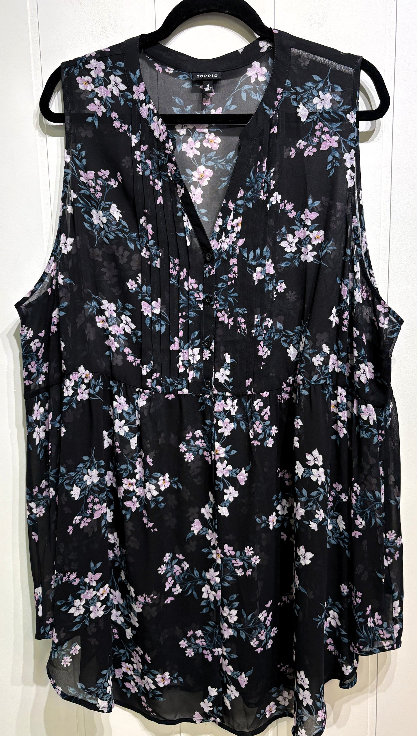 Torrid Button Floral Tunic Top
