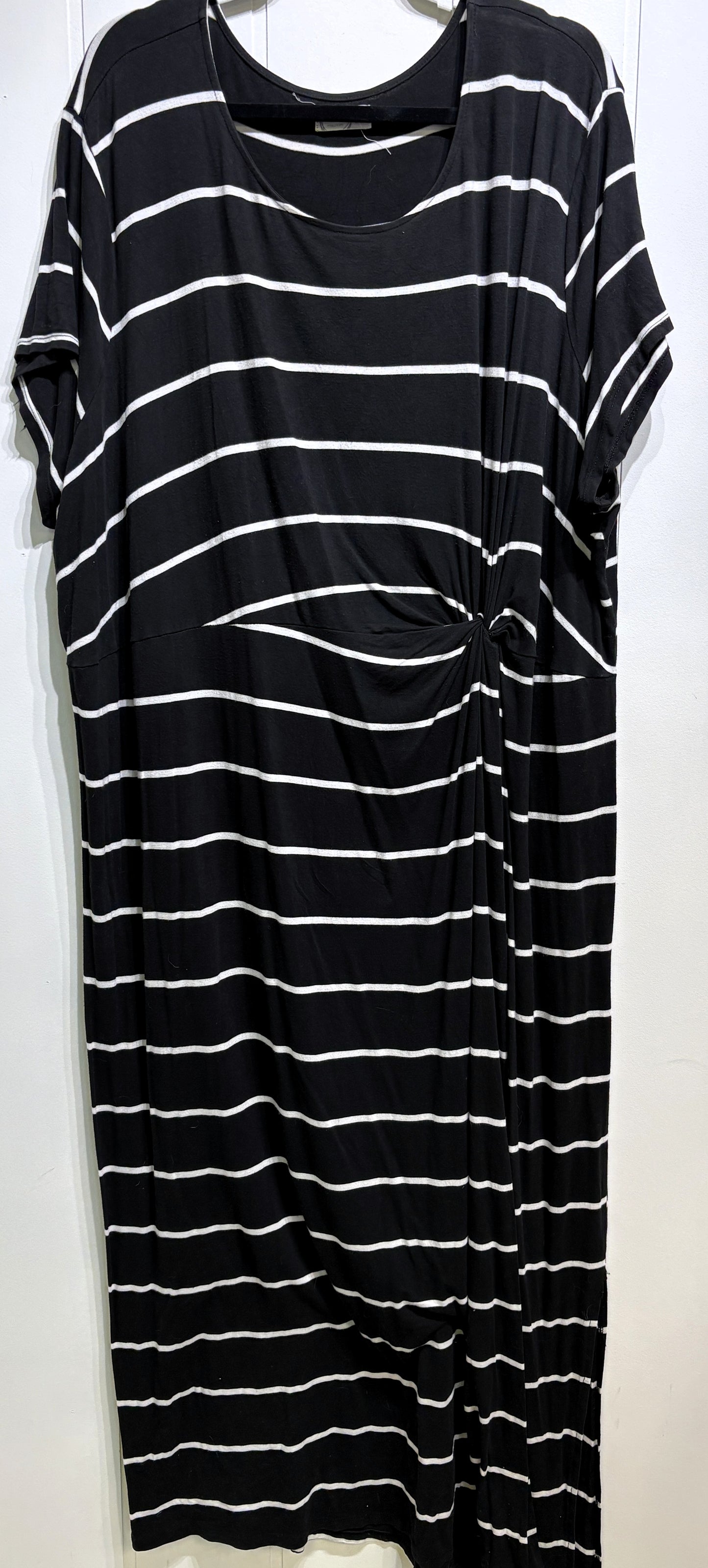 24/7 Maurices Stripe Knotted Dress