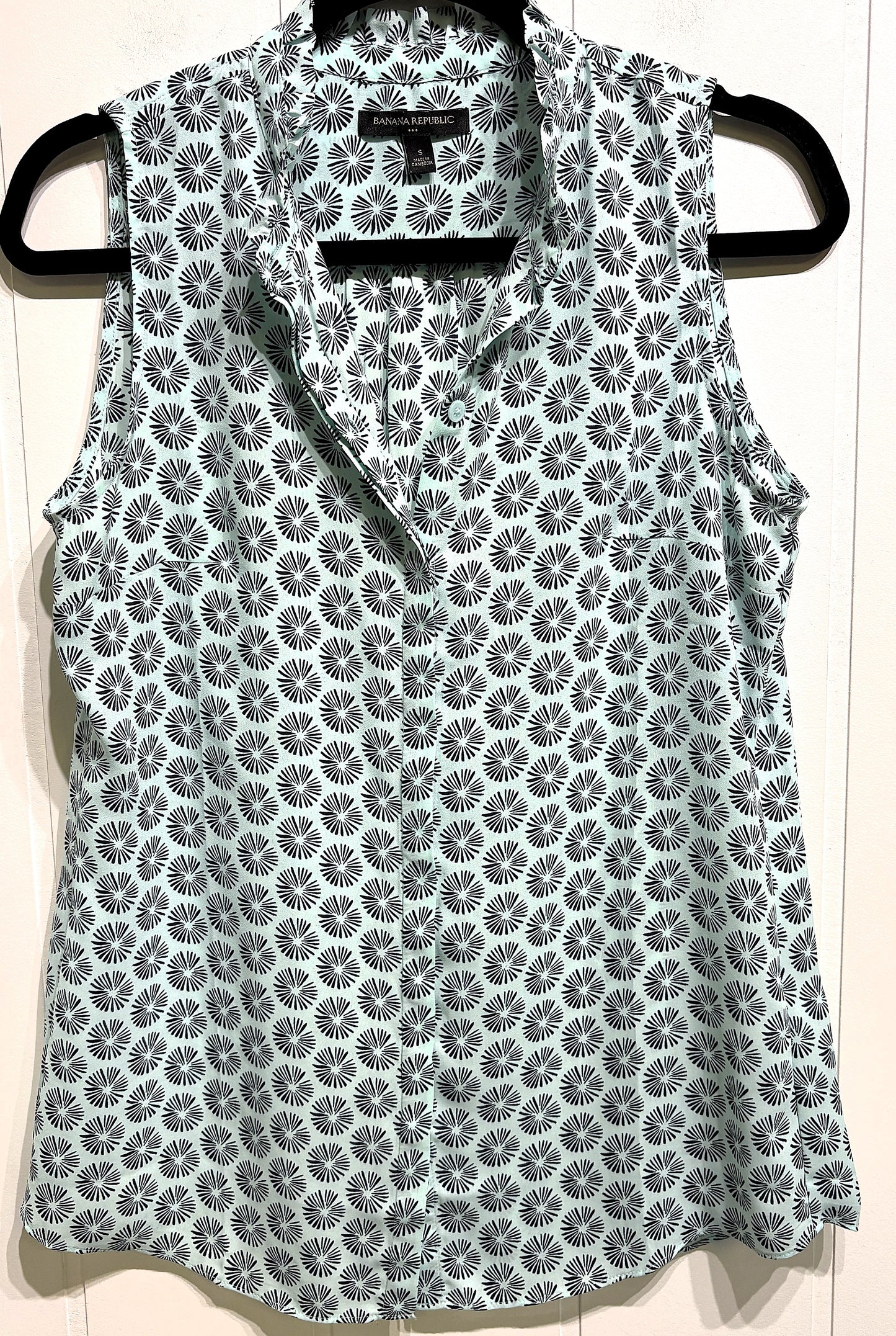 Banana Republic Star Burst Blouse