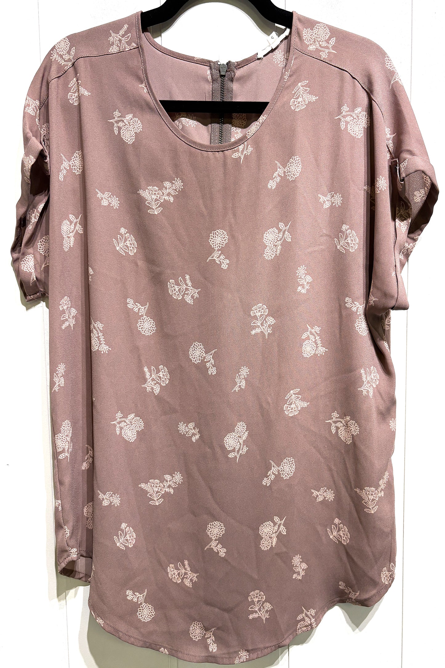 Maurices Flower Pattern Zipper Blouse