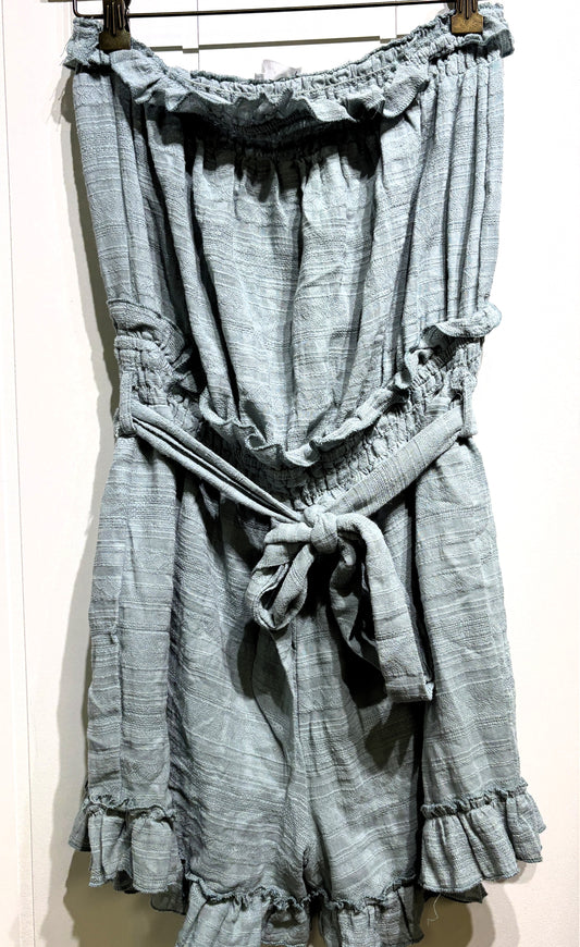 R. Vivimos Strapless Romper w/Belt
