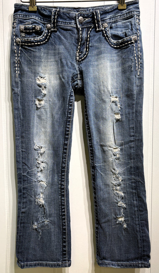 MISS ME Distressed Capri's