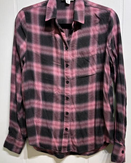 Beach Lunch Lounge Plaid Flannel