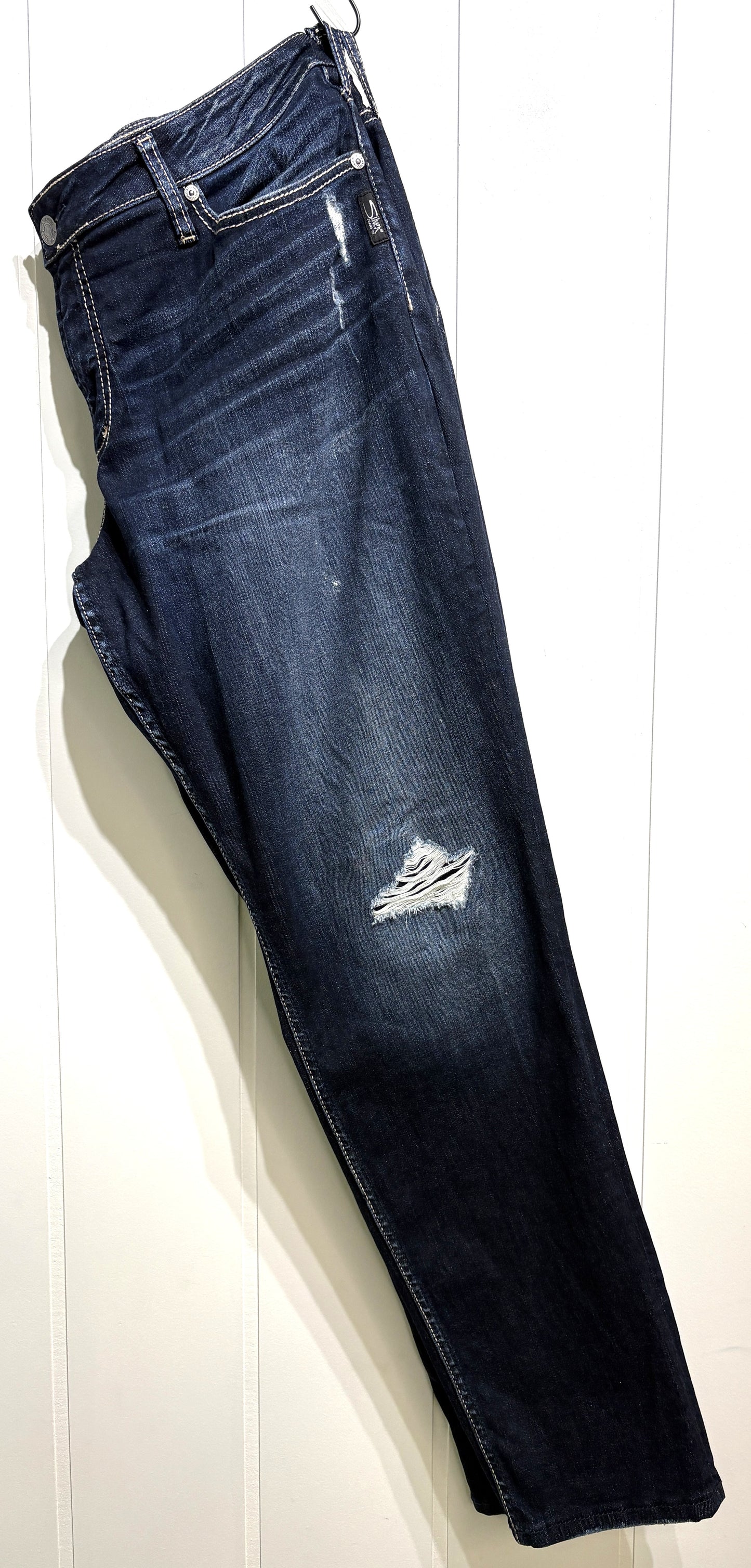 Silver Jeans Co. Distressed Jeans