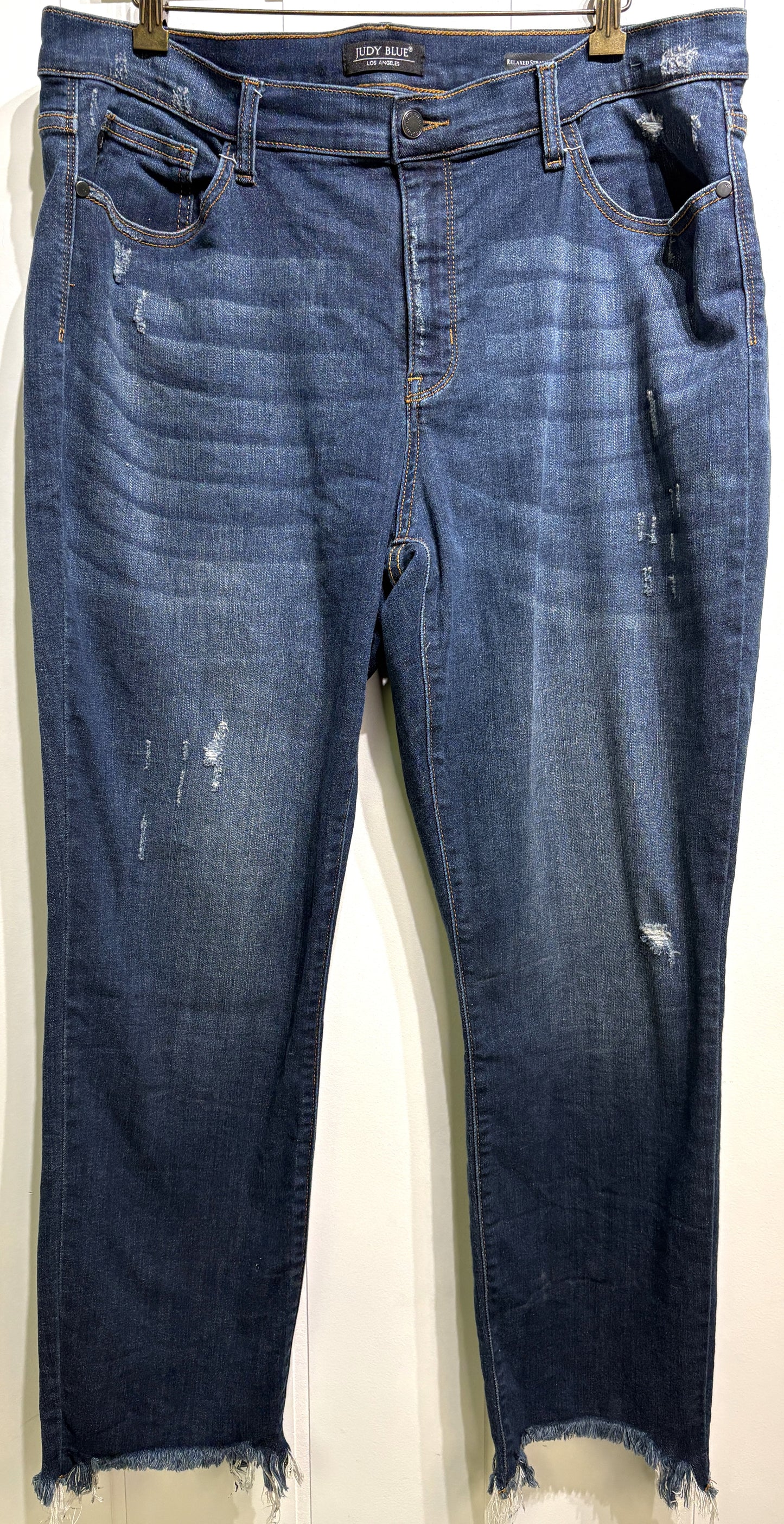 Judy Blue Relaxed Straight Fit Jeans