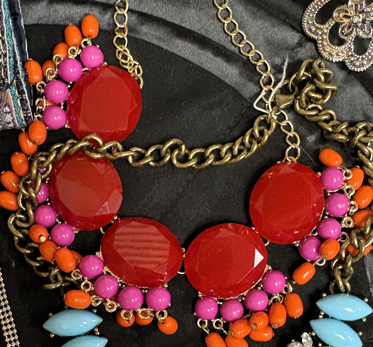 Necklace w/Stones & Dangly Beads