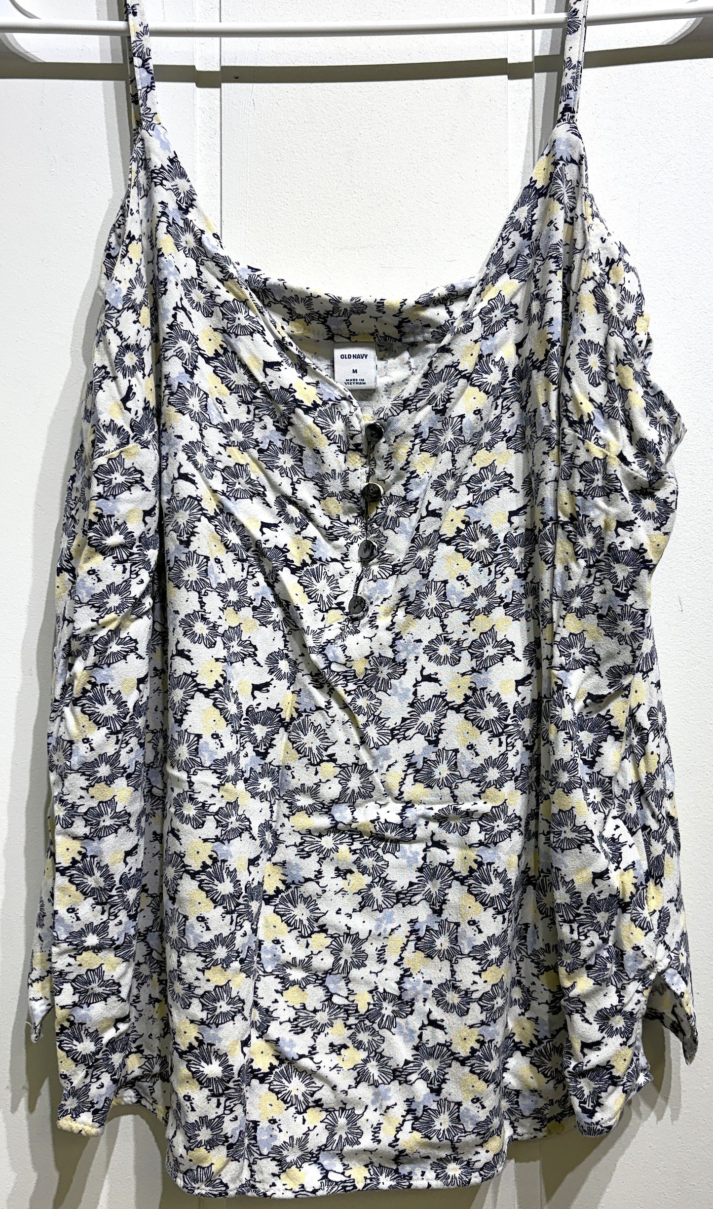 Old Navy Floral Tank w/Buttons