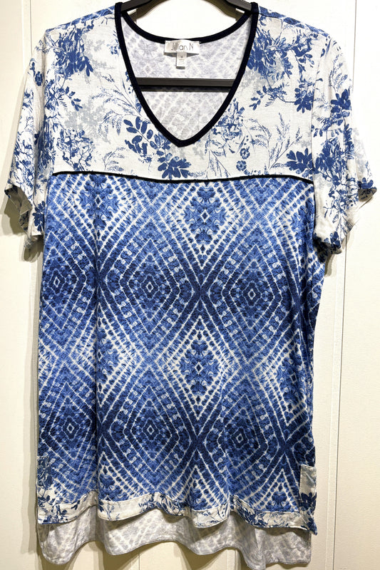 Jillian N Leaf/Abstract Knit Top
