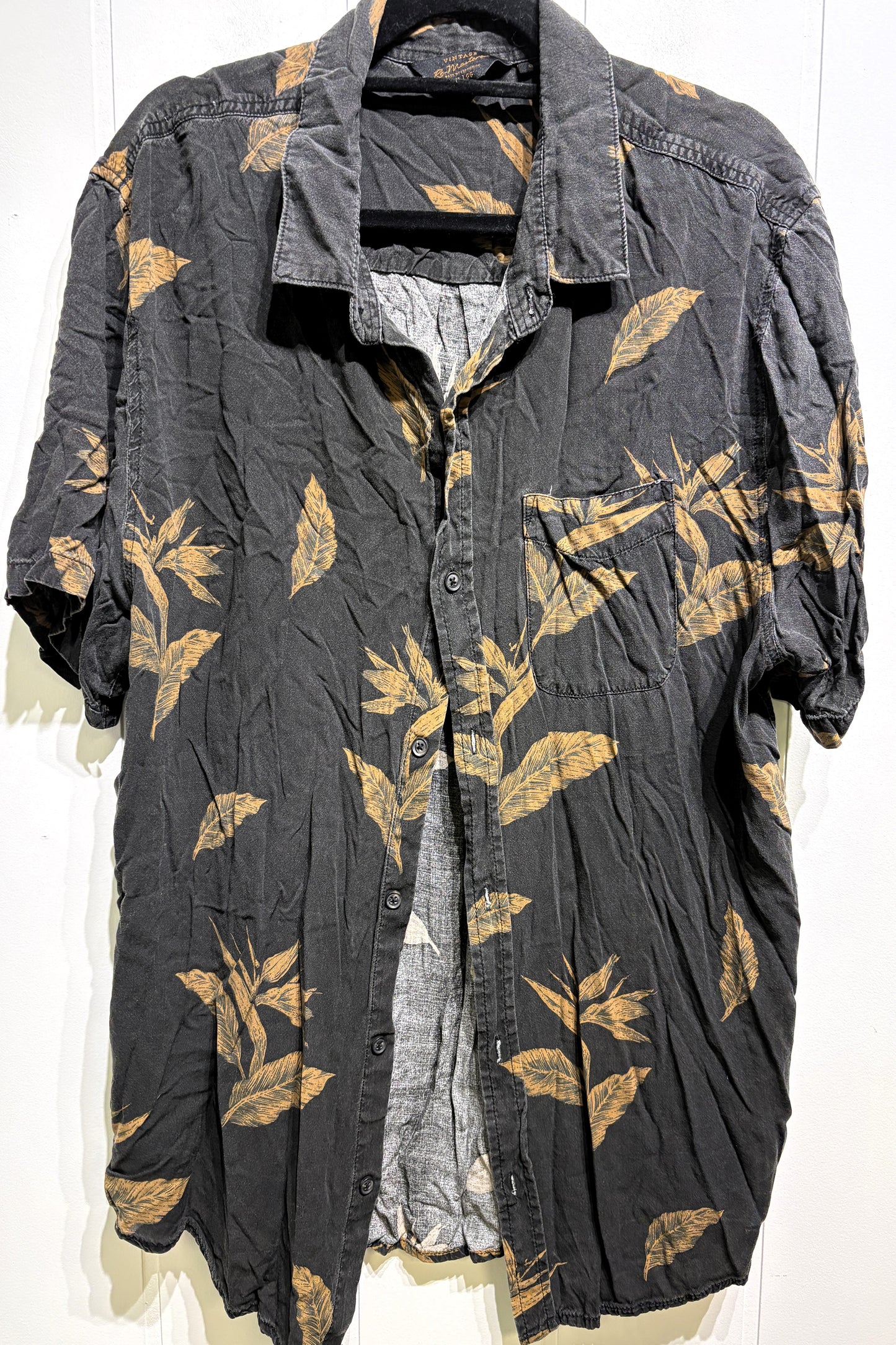 Vintage Re-Mastered Leaf Button-down