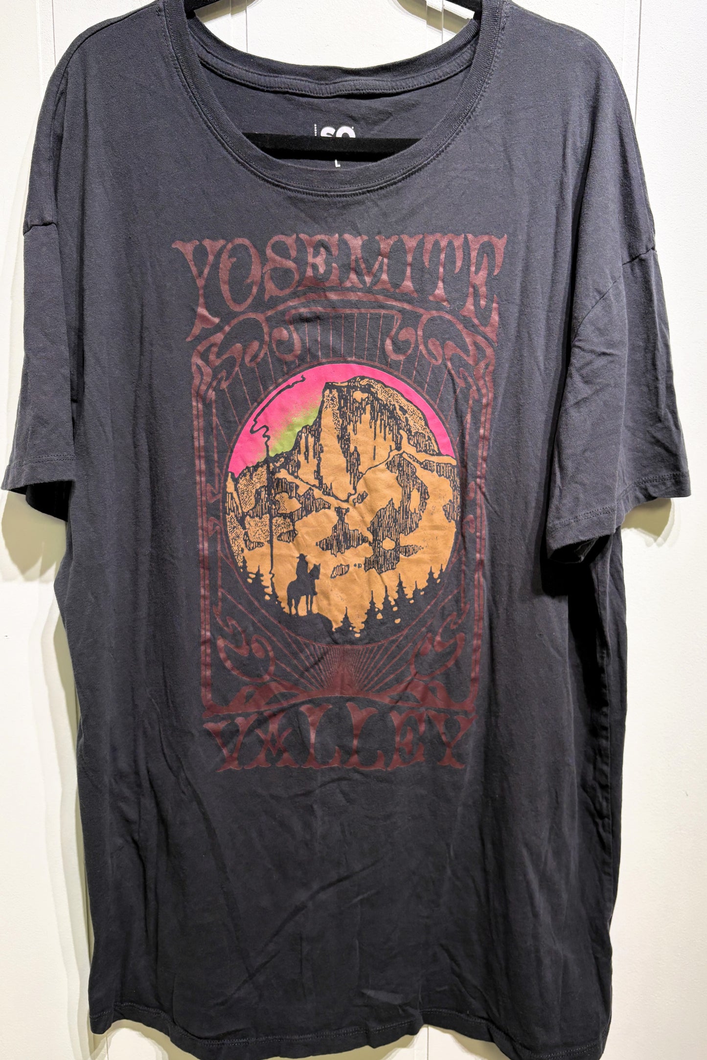 SO Yosemite Valley Graphic Tee