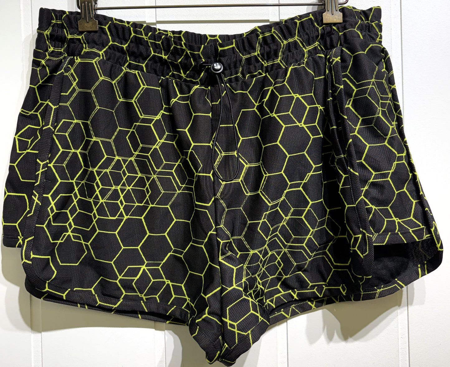 Sports Illustrated Hectagon Shorts