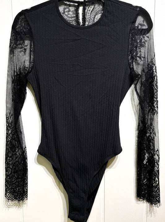 Ribbed Bodysuit w/Lace Sleeves