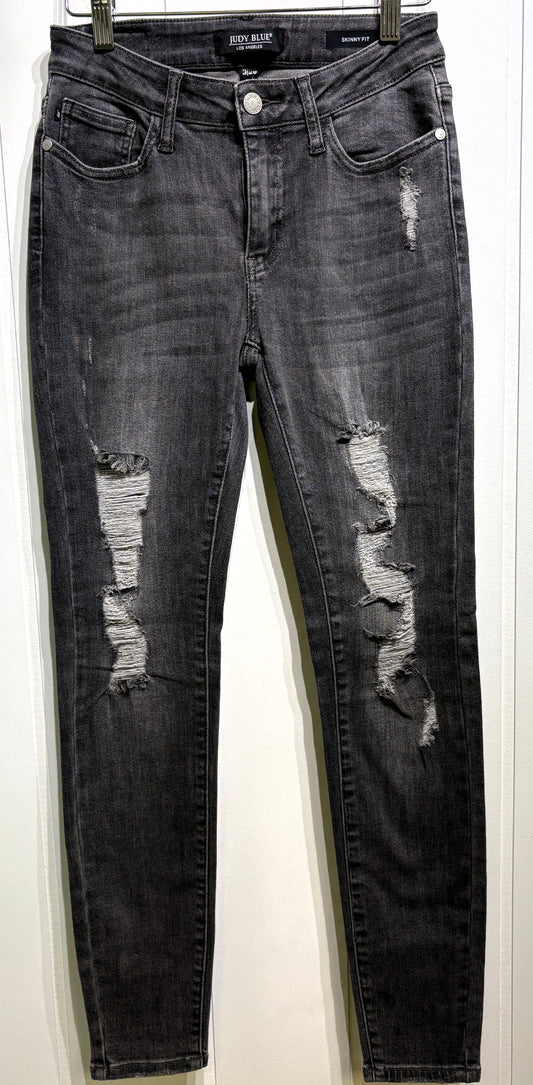 Judy Blue Distressed Skinny Jeans