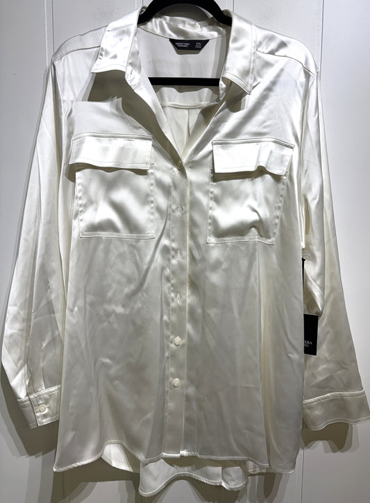 Simply Vera Satin LS Button-down