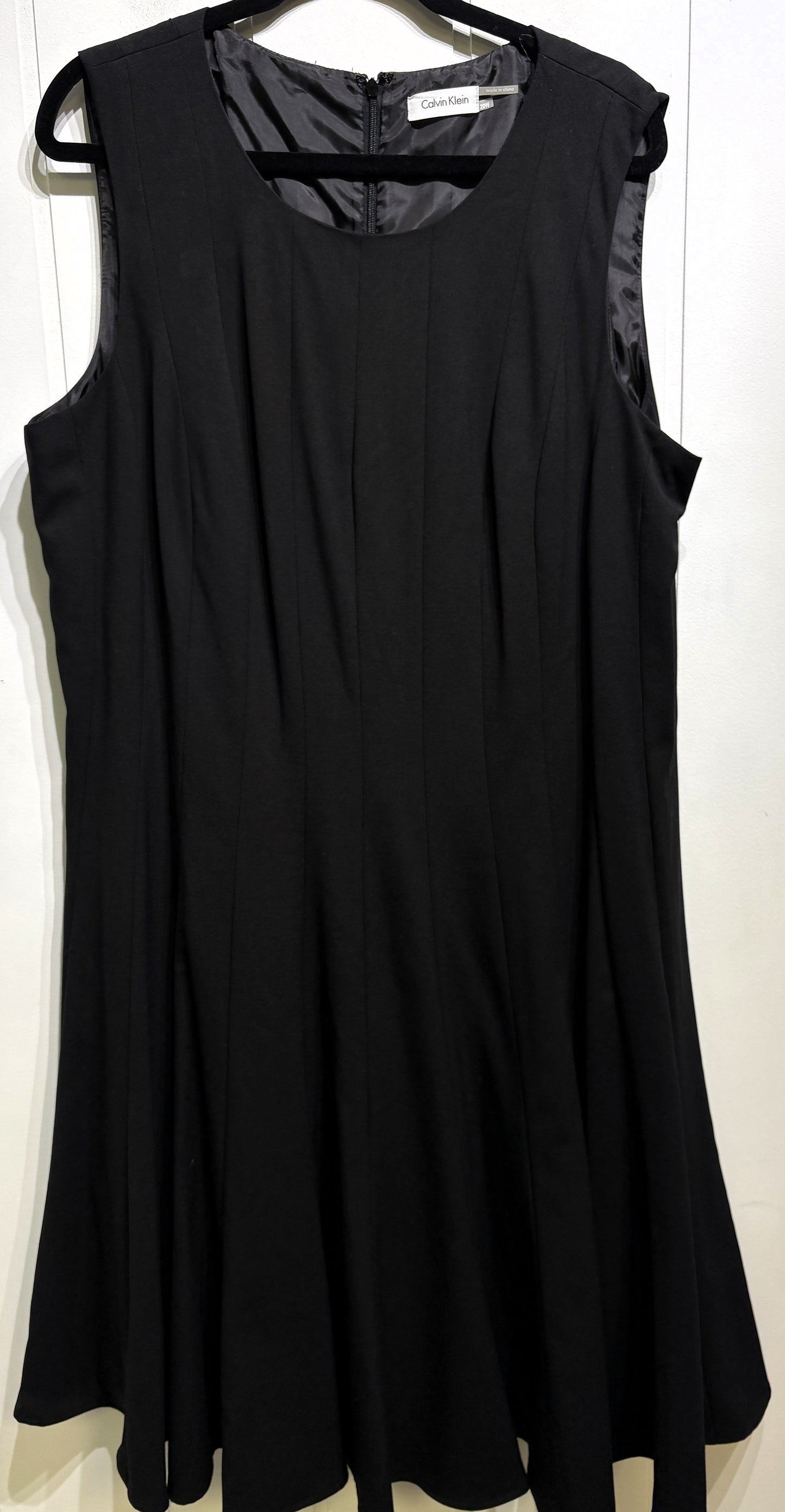 Calvin Klein Lined Midi-Dress
