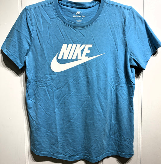 The Nike Tee Classic Logo T-Shirt