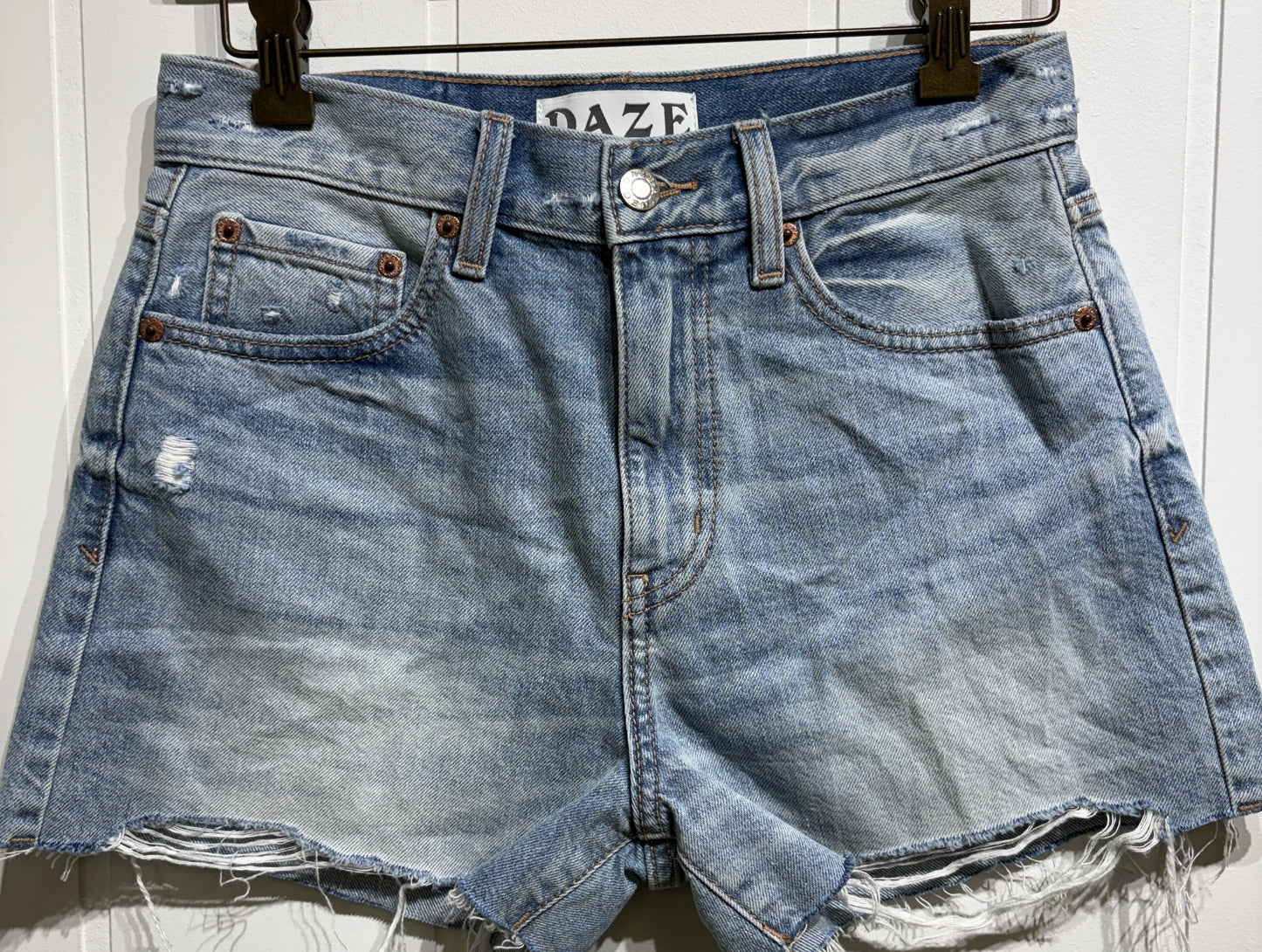 DAZE Ripped Hem Denim Shorts