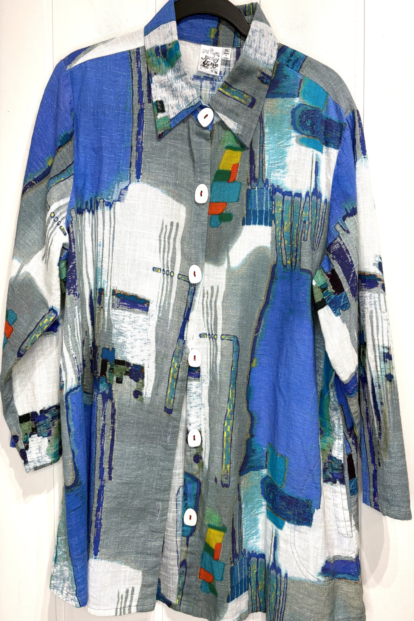 Parsley & Sage Geo. Button Blouse
