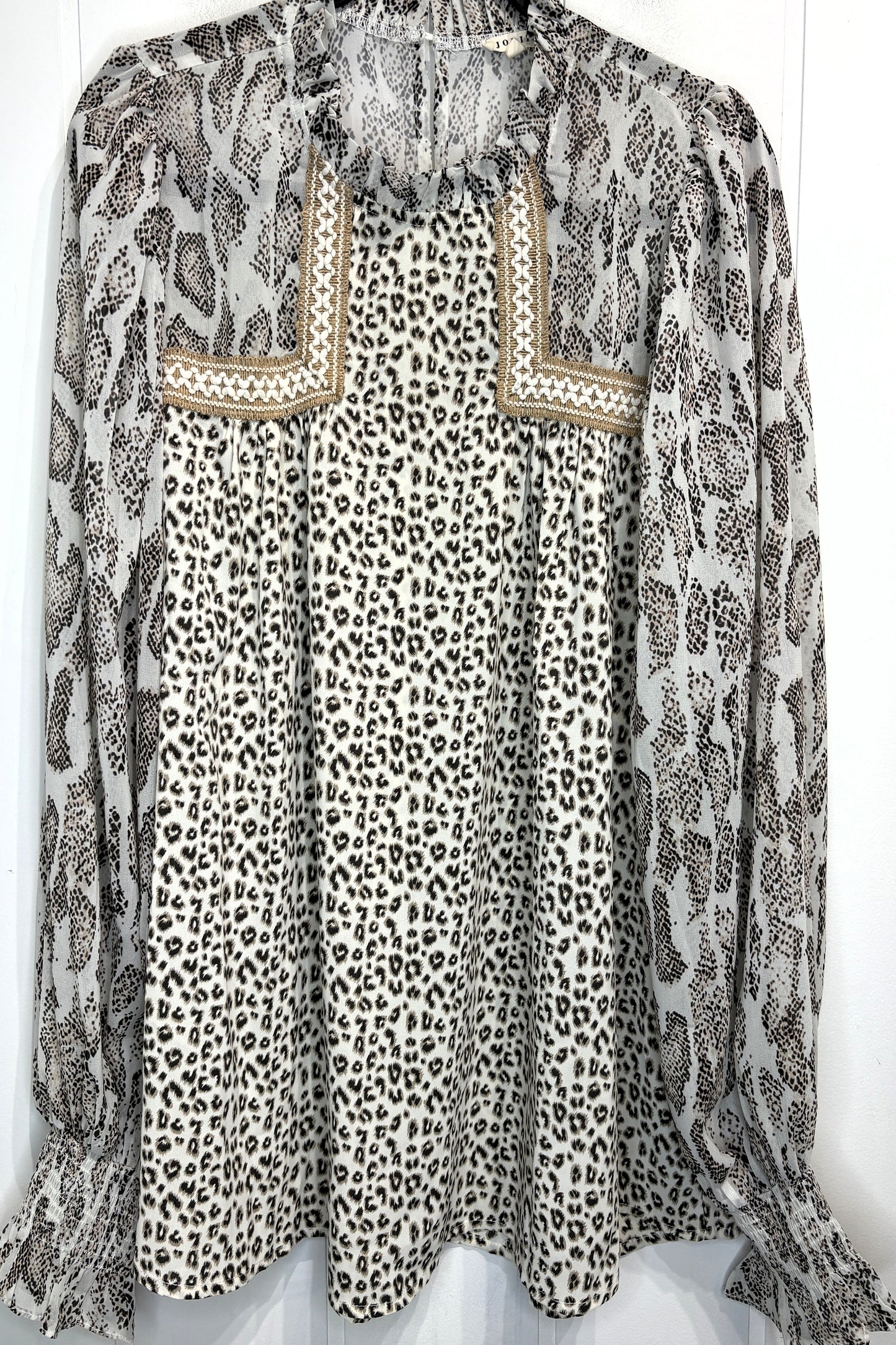 Jodifl LS Animal Print Blouse
