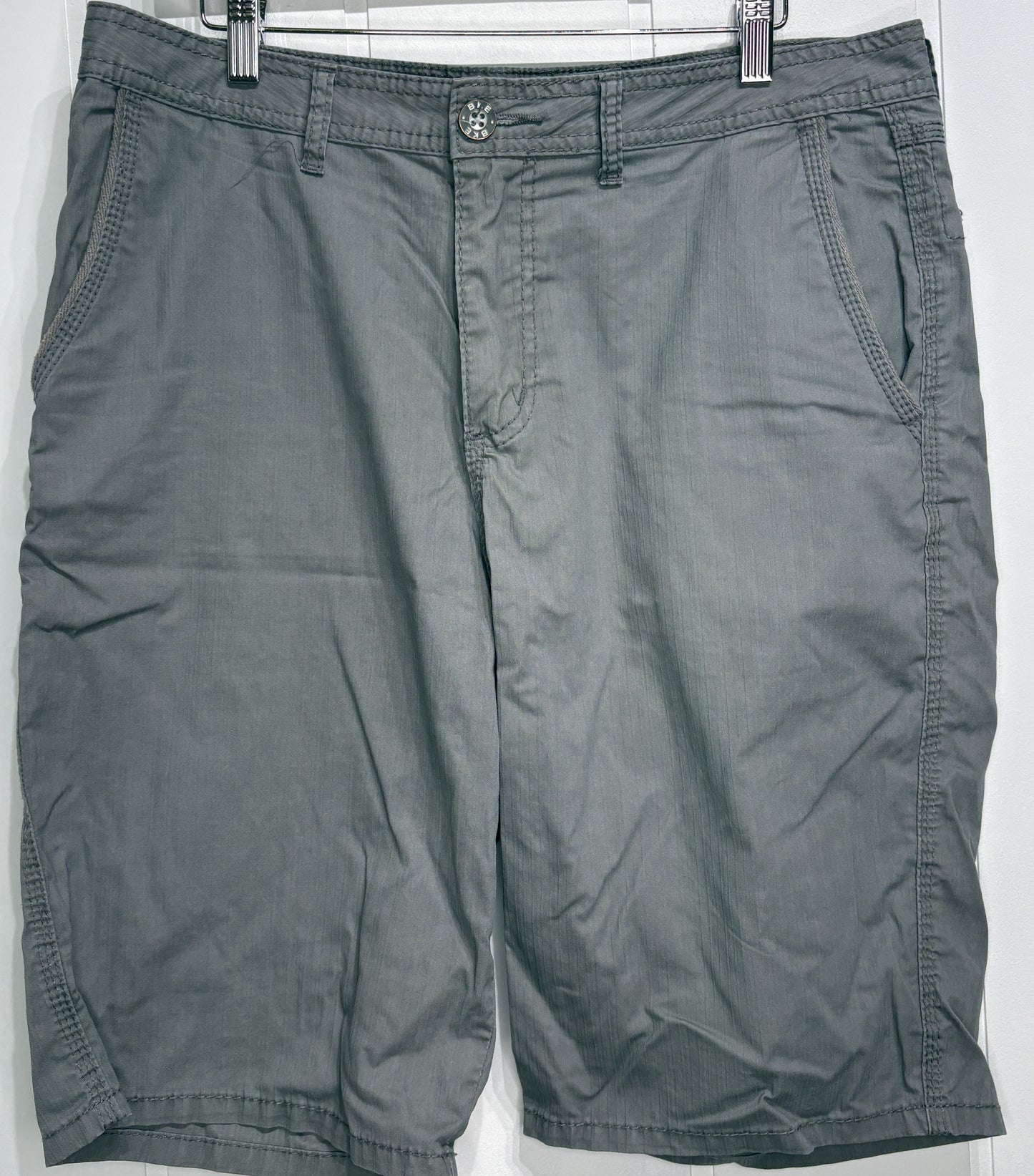 BKE Standard Fit Utility Shorts