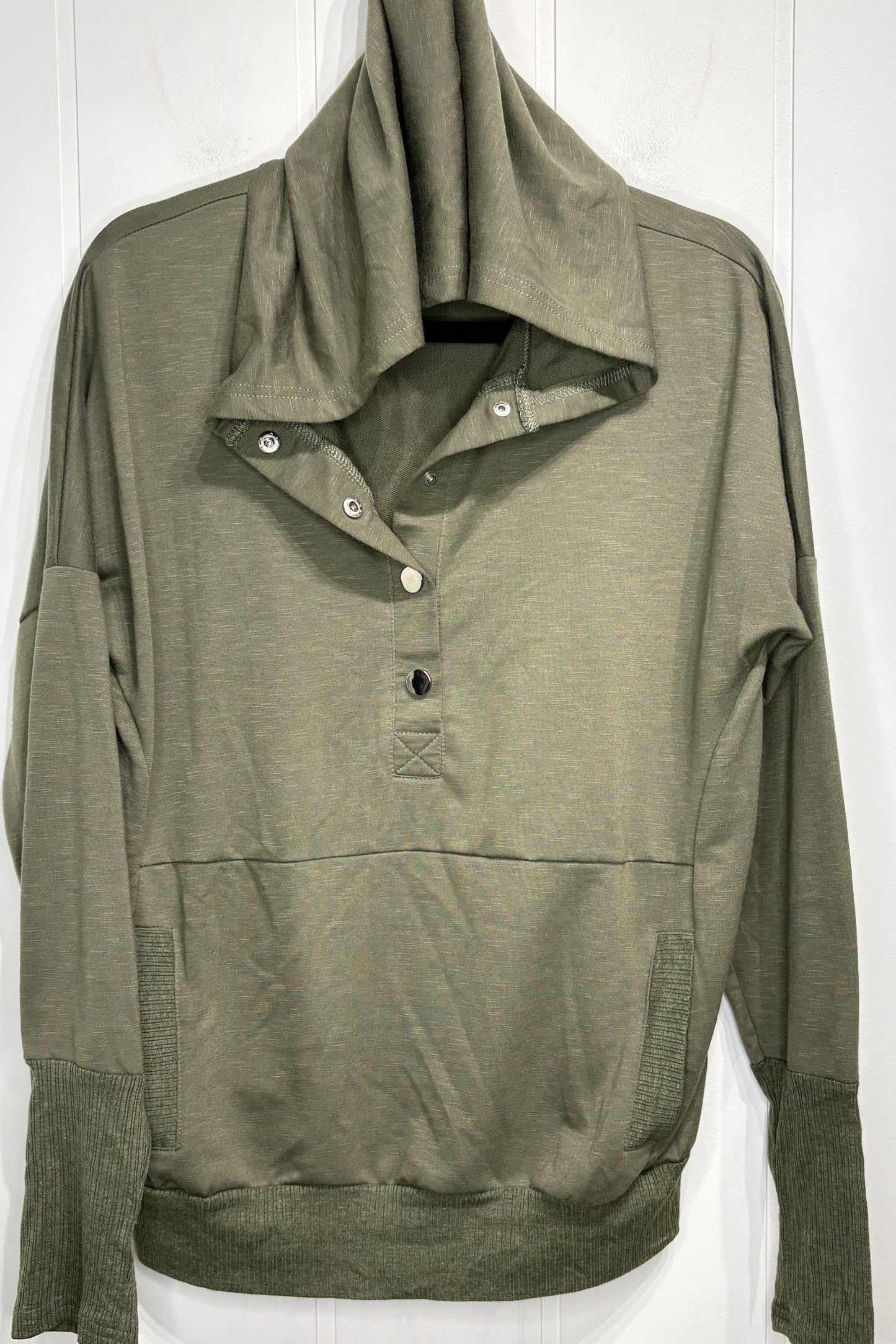 Lightweight Pullover Sweater w/Hood