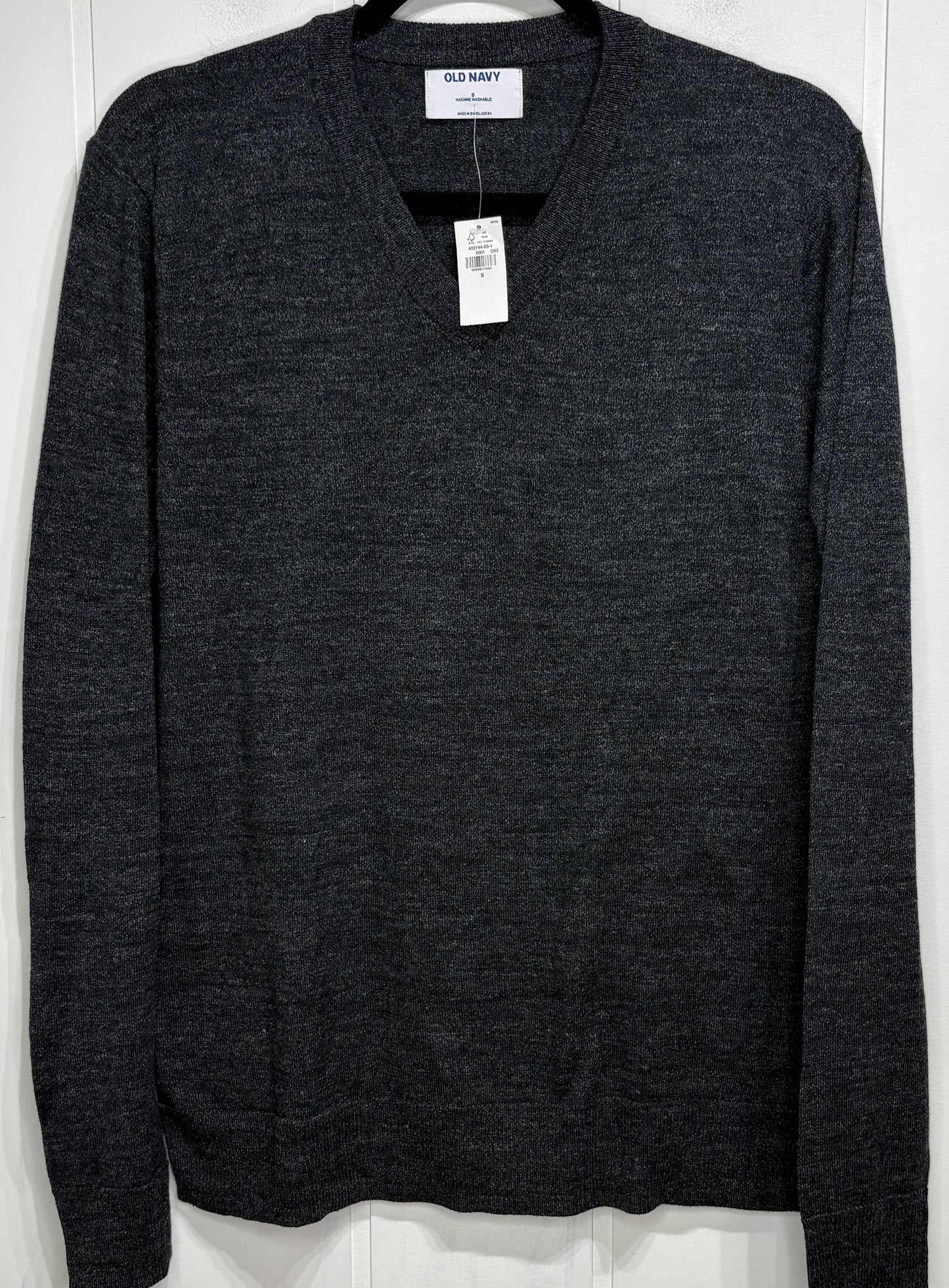 Men's Old Navy V-neck Sweater