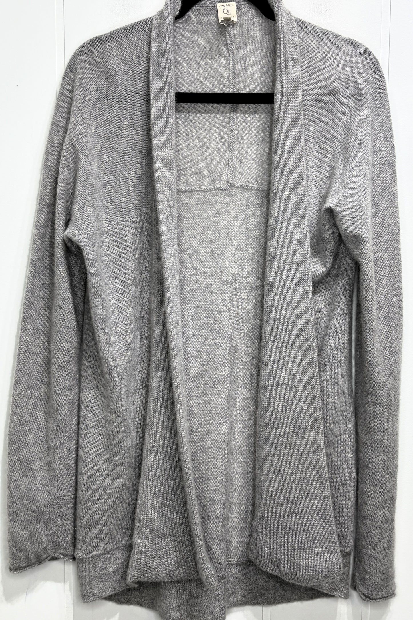 Qi Cashmere Cardigan Sweater