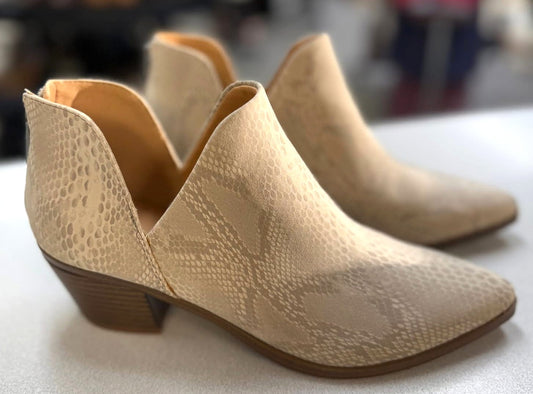 Indigo Rd Snakeskin Booties