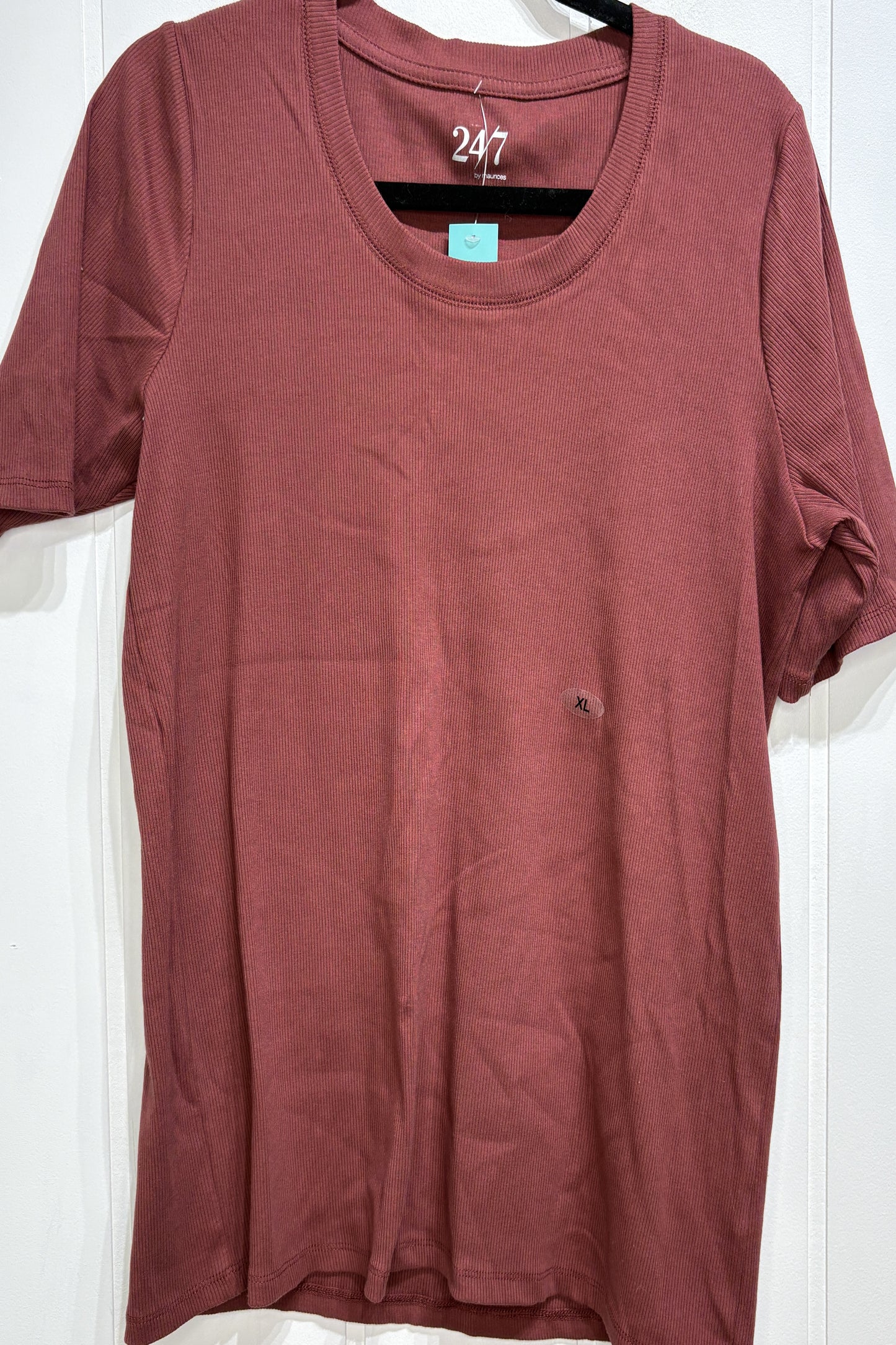 24/7 Maurices V-Neck T-Shirt