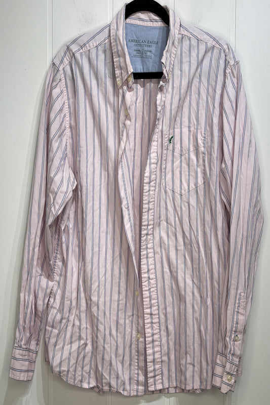 Men's AEO Striped Button-down