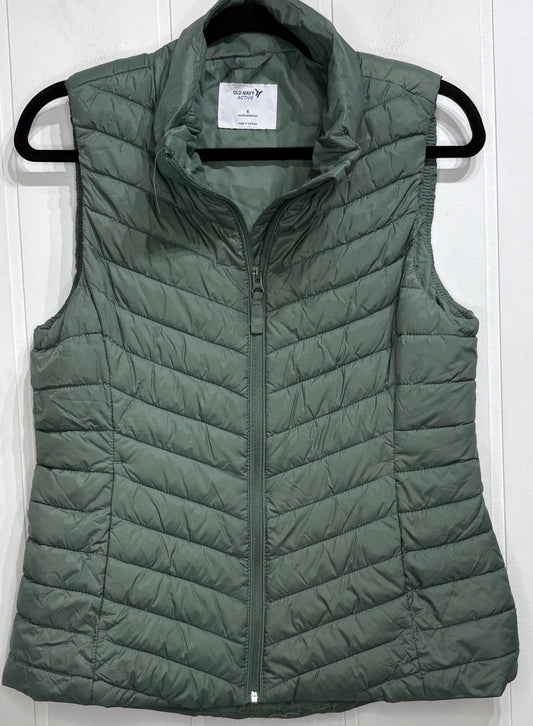 Old Navy Active Puffer Vest