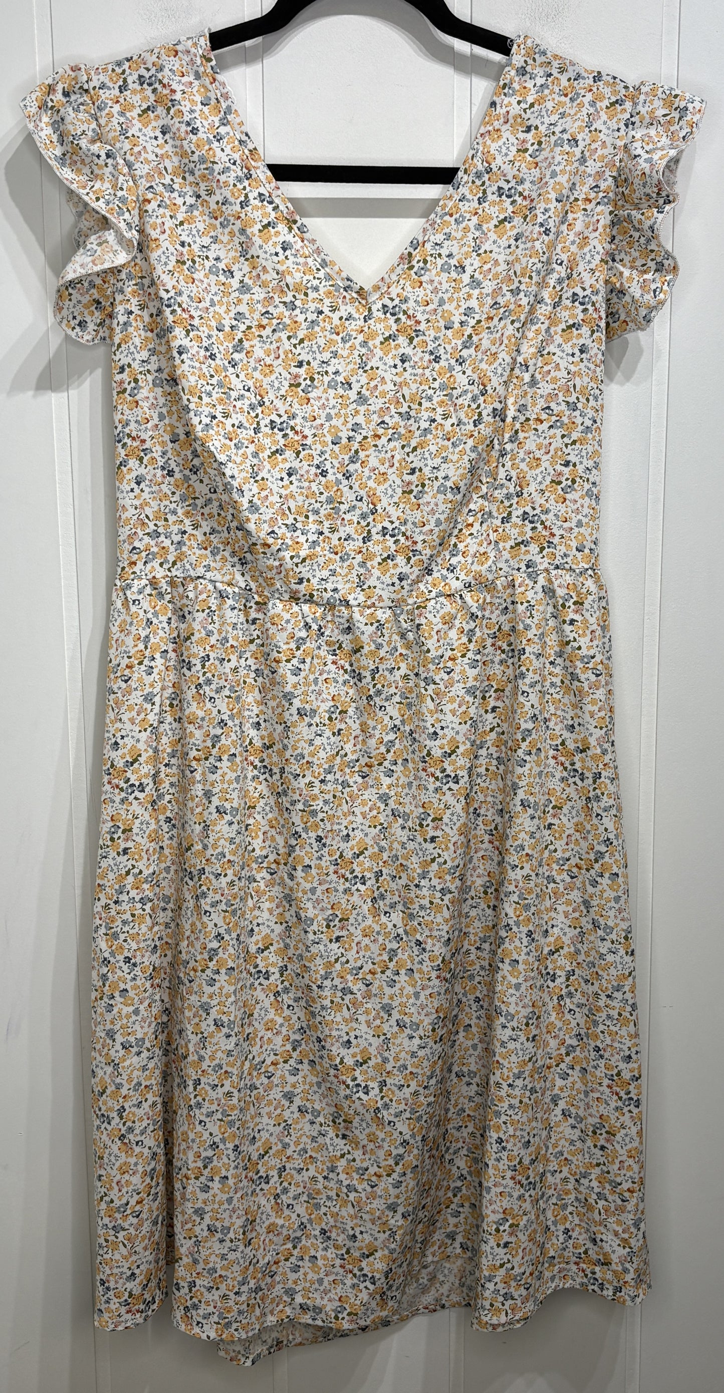 Floral Dress w/Open Lace Back