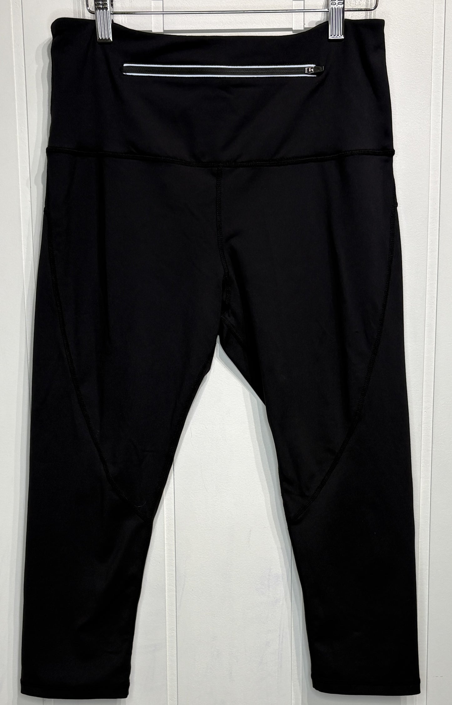 Capri Leggings w/Front&Back Zipper